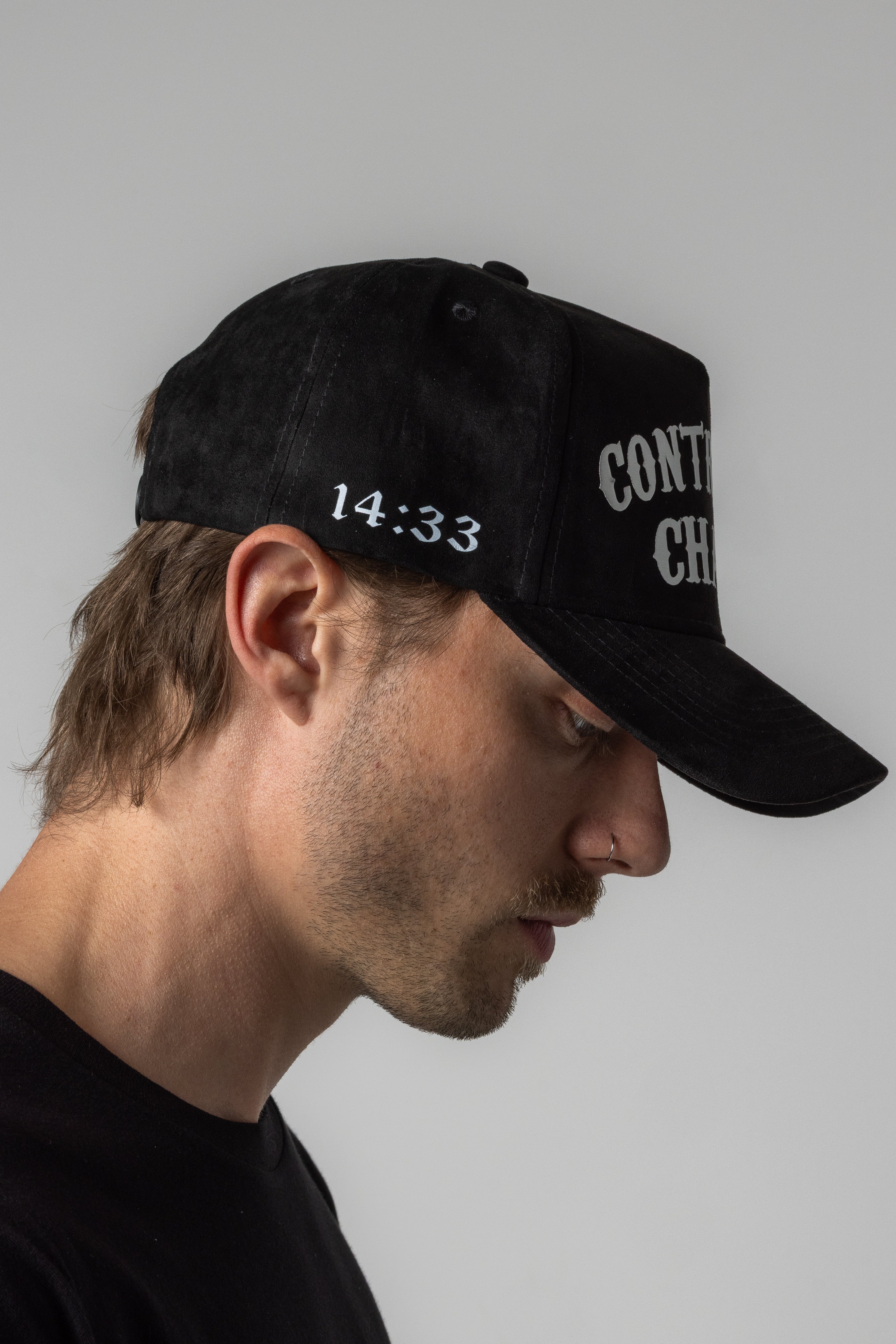 CONTROLLED CHAOS SUEDE HAT - BLACK – movewithgraceshop
