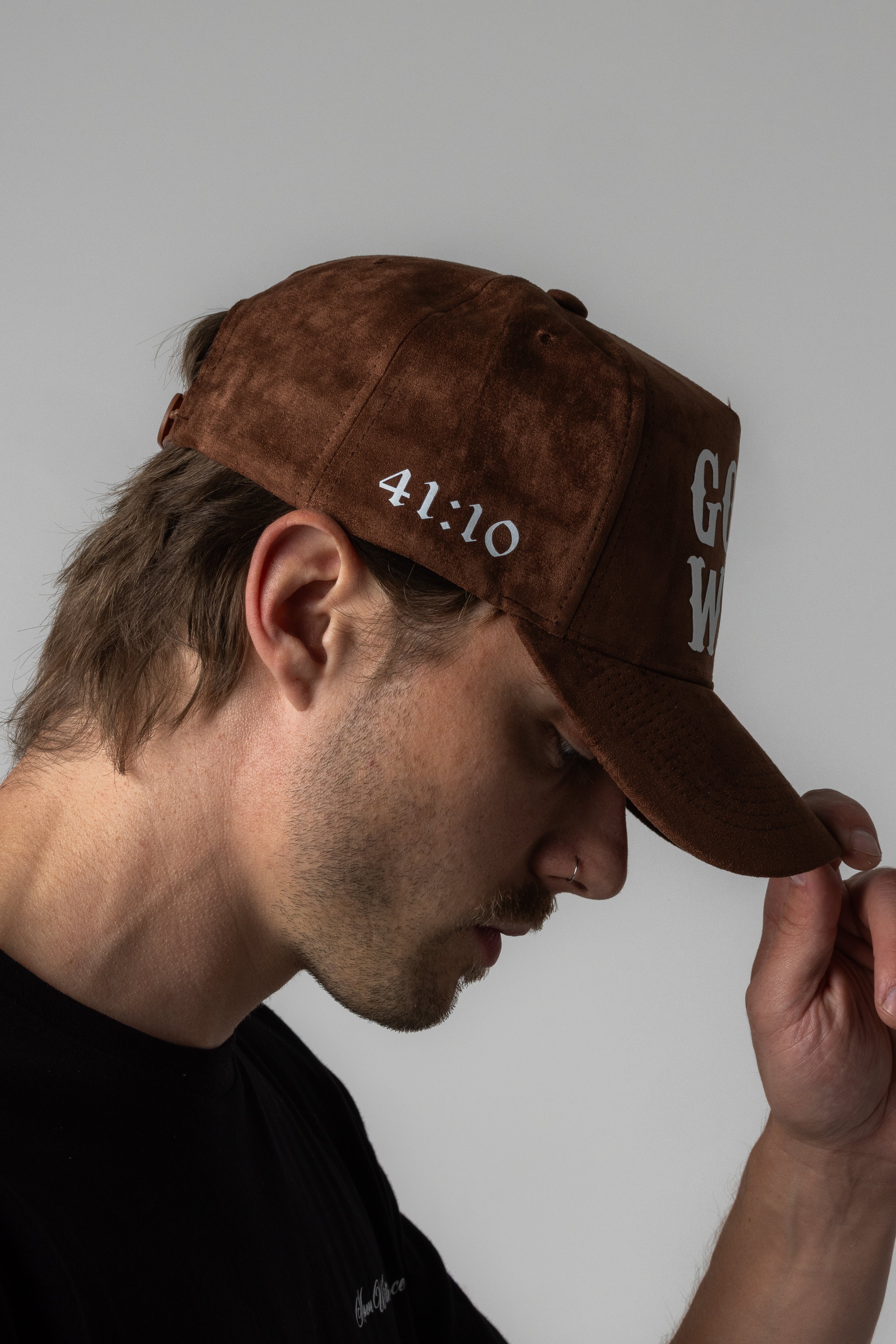 CONTROLLED CHAOS SUEDE HAT - BROWN