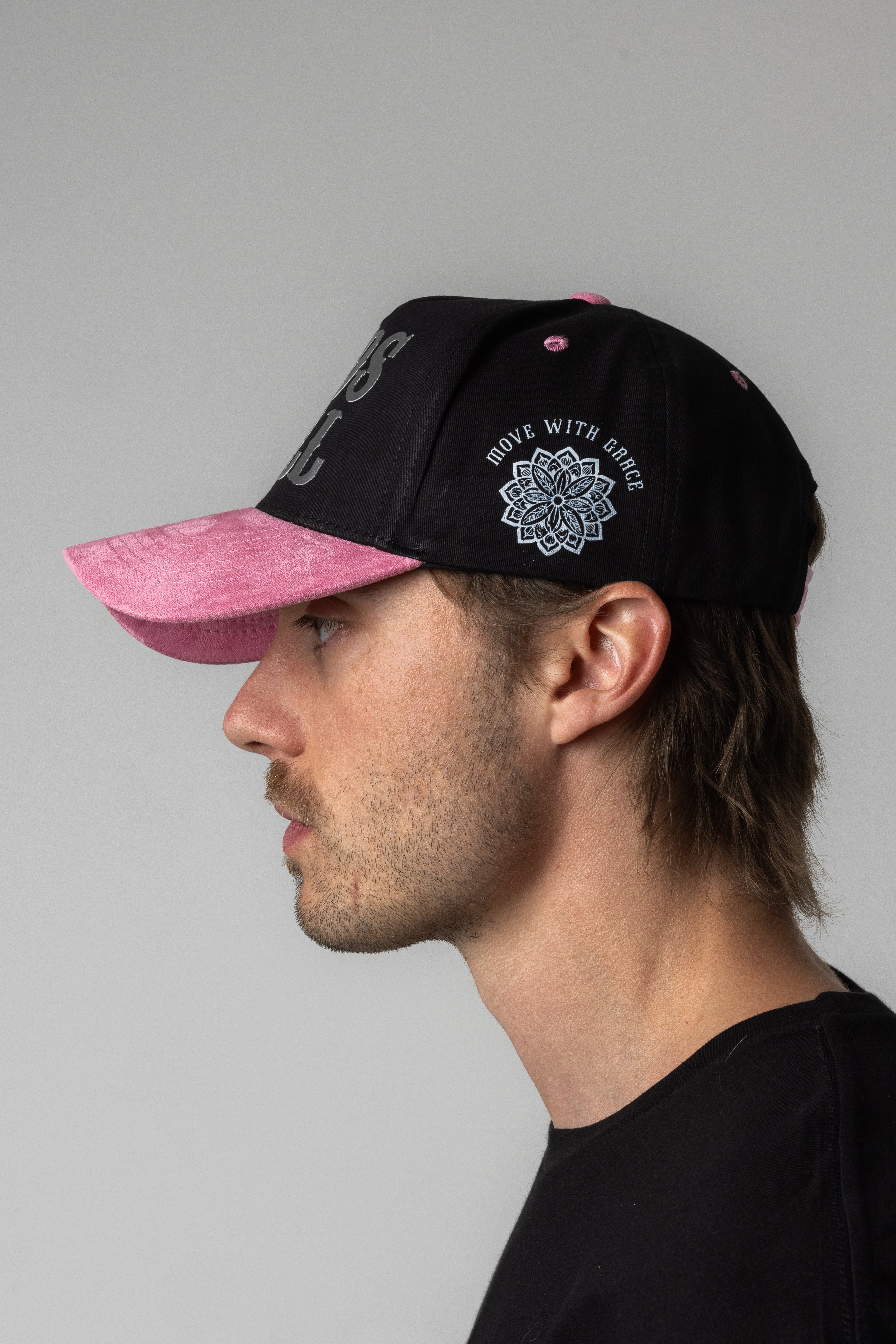GODS WILL SUEDE HAT - BLACK/PINK